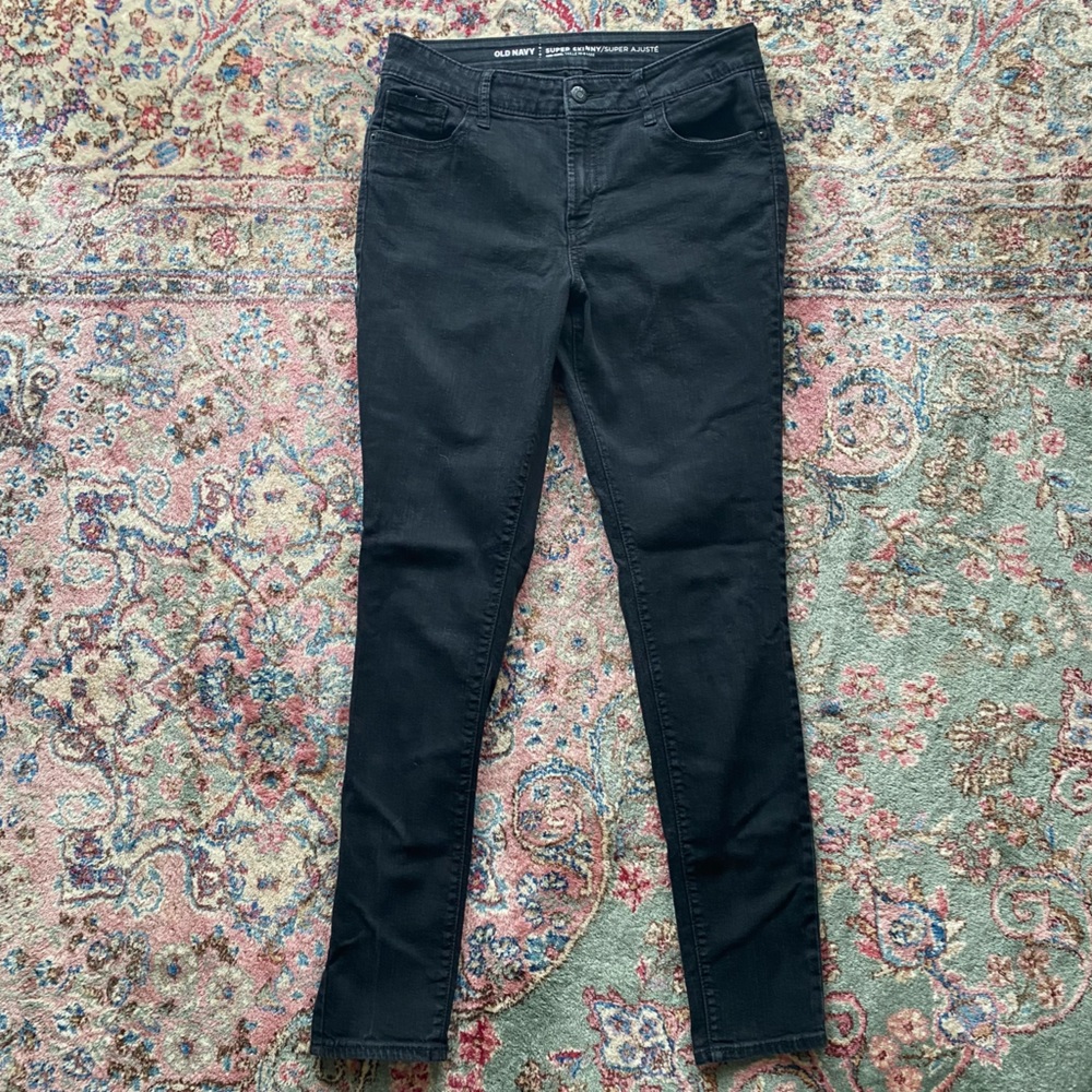 Old Navy Super Skinny Mid-Rise Black Jeans